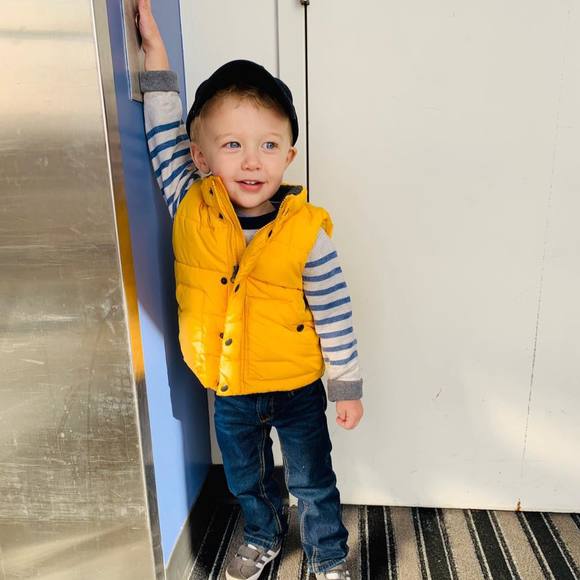 Meet your Posher, Jessica - Picture 1 of 1